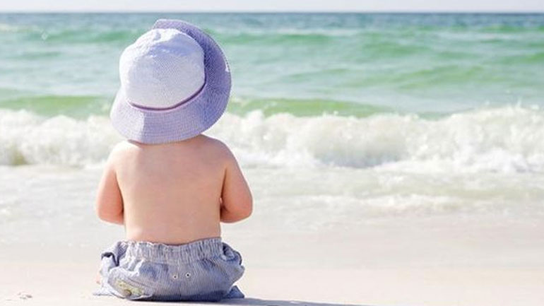 Πώς να βγείτε στην παραλία χωρίς να ντρέπεστε για το σώμα σας μετά τη γέννα Πώς να βγείτε στην παραλία χωρίς να ντρέπεστε για το σώμα σας μετά τη γέννα